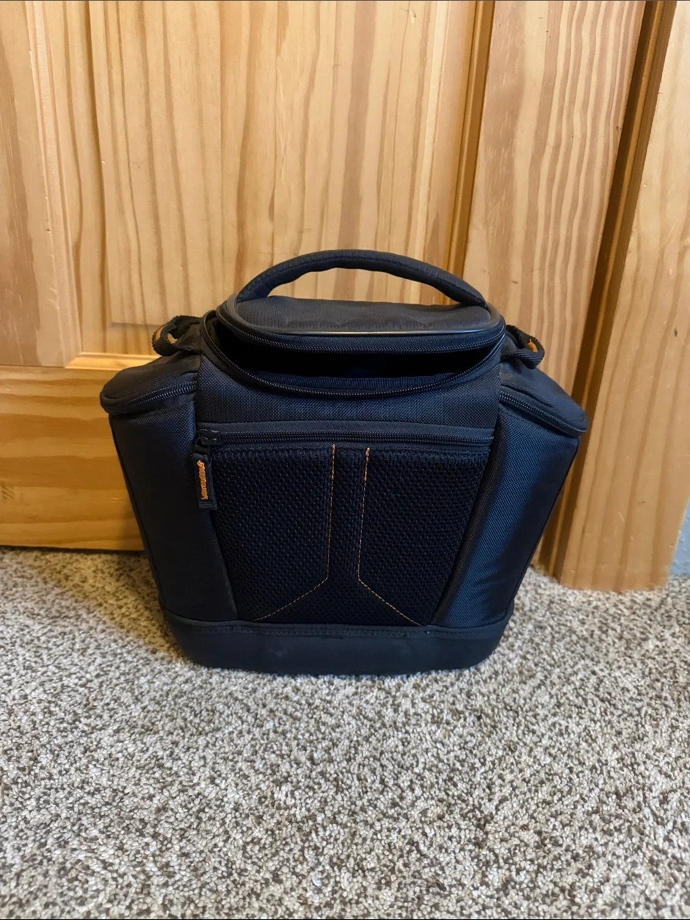 Case Logic Black Camera Bag - Compact Photo & Video Carrying Case